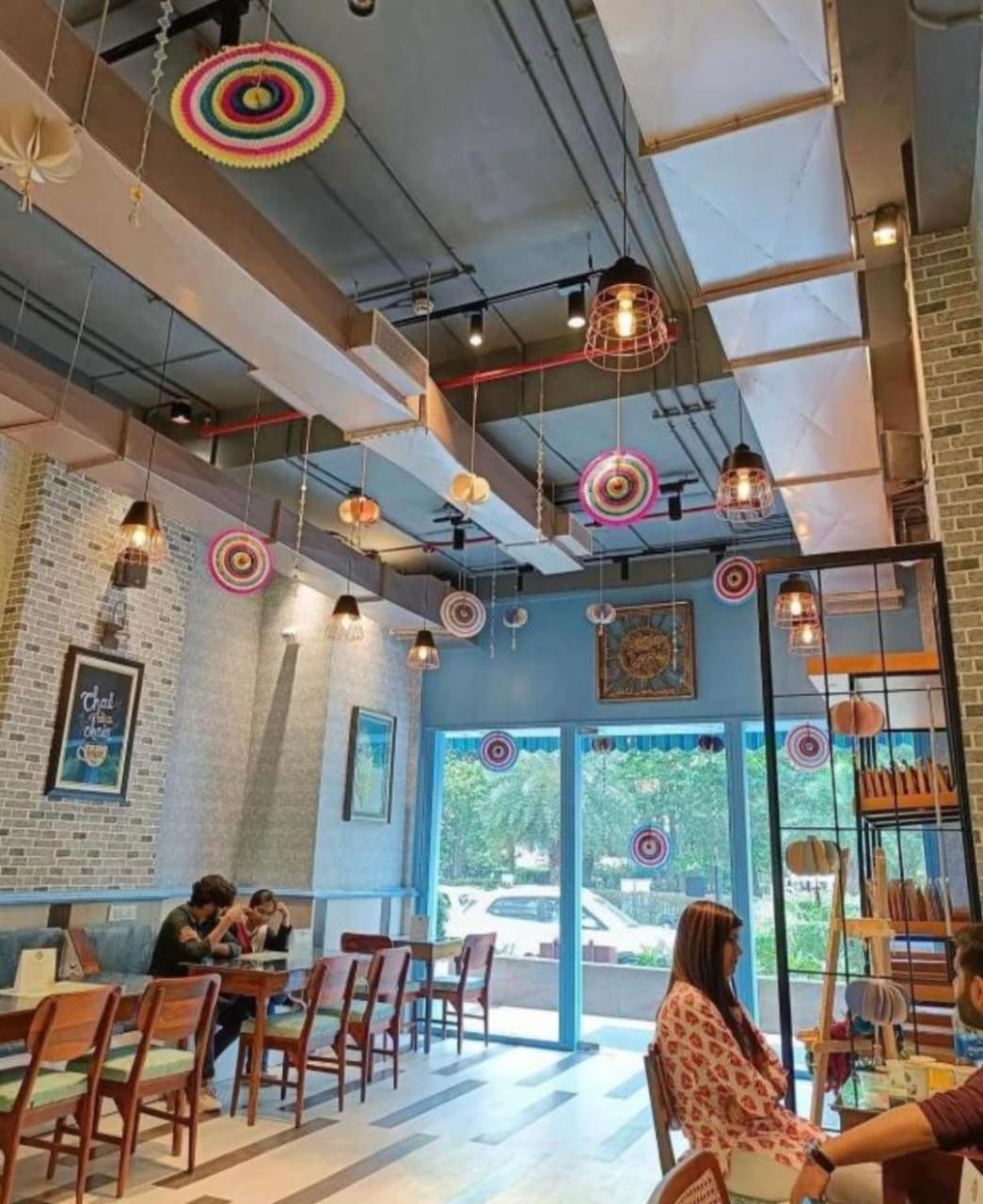 Dolphin Inn & Suites Manhattan 勒克瑙 外观 照片